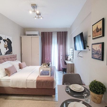 Remvi Apartment Komotiní Luaran gambar
