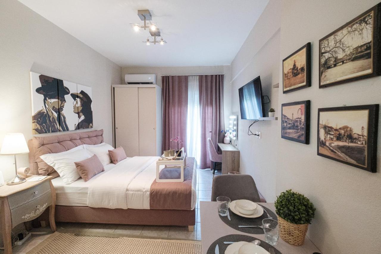 Remvi Apartment Komotiní Luaran gambar
