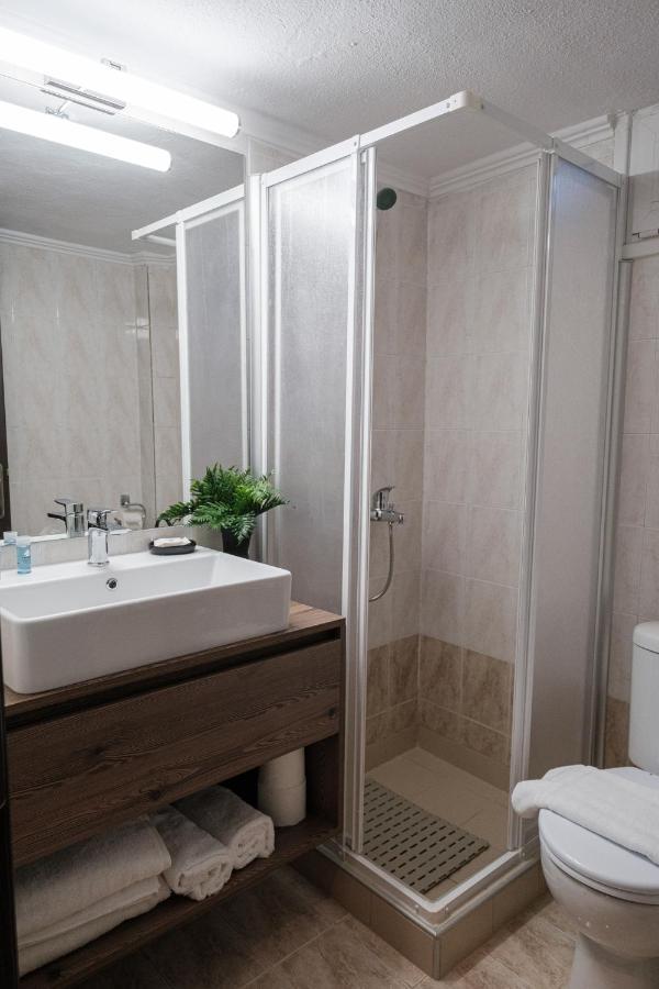 Remvi Apartment Komotiní Luaran gambar