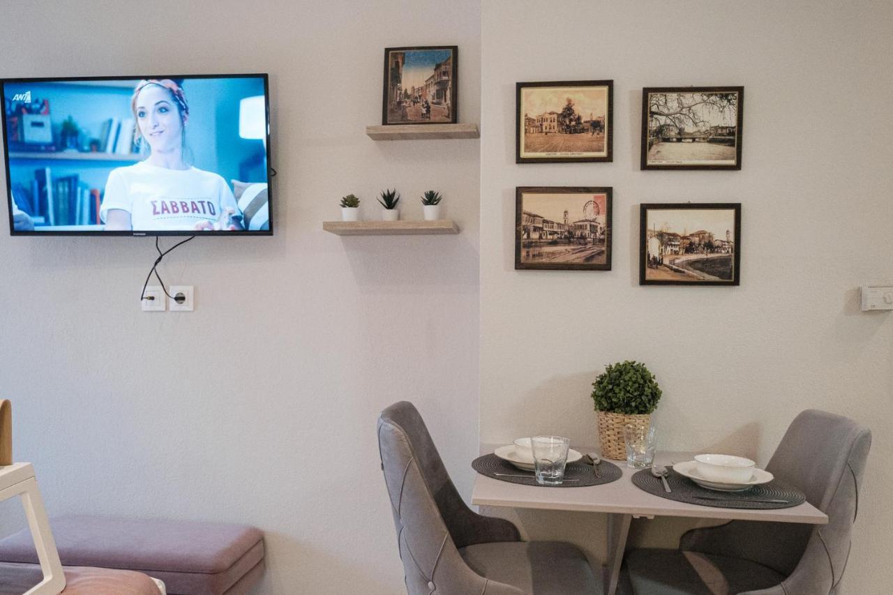 Remvi Apartment Komotiní Luaran gambar